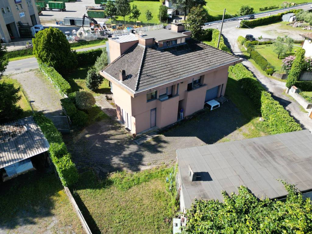 Villa a Colico in Via Nazionale Nord, 33 - Foto 4