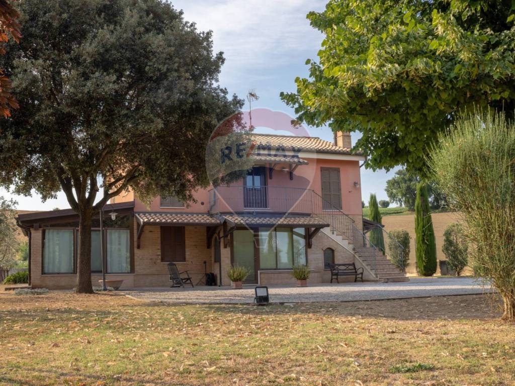 Rustico / casale a Recanati in Contrada Chiarino, 68 - Foto 5