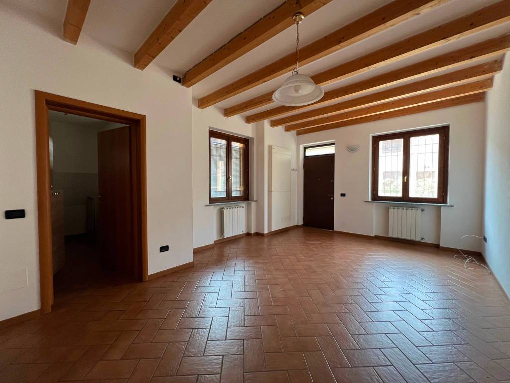 Appartamento a Gadesco-pieve delmona in Vicolo Chiuso - Foto 2