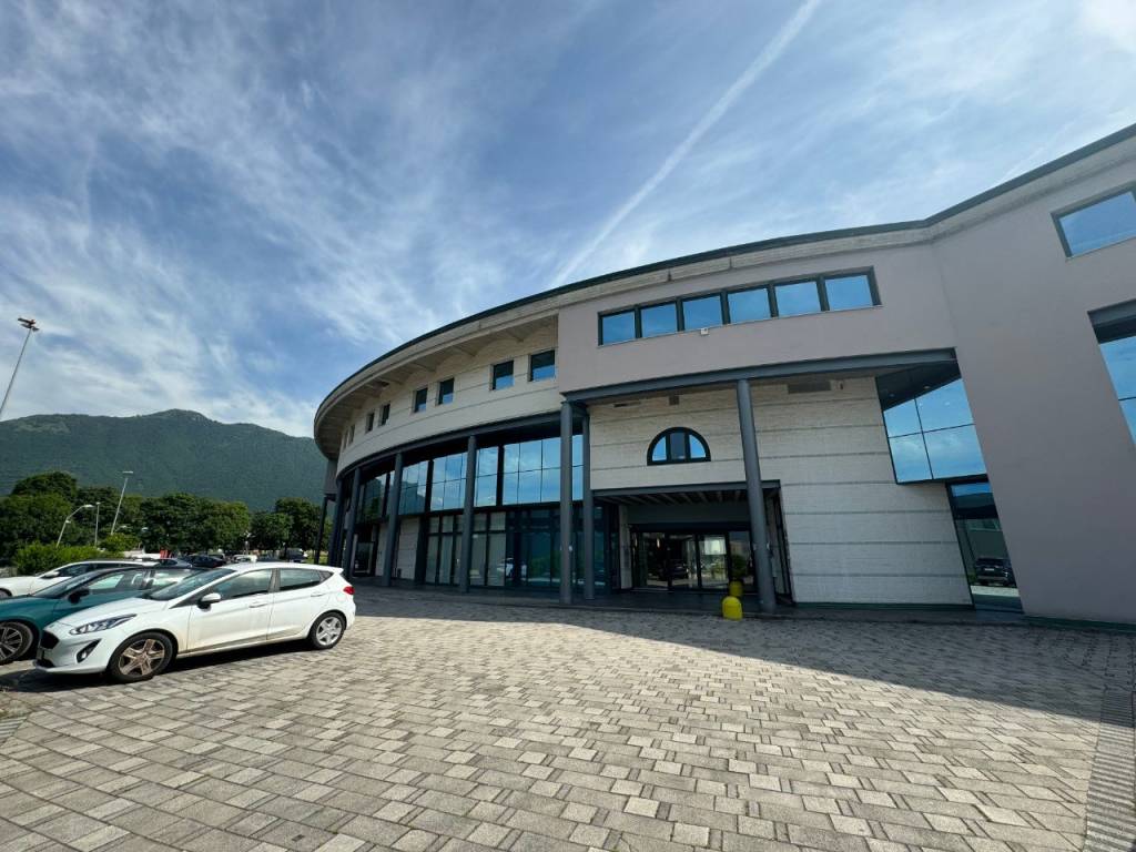 Immobile a Schio in VIA LAGO DI GARDA, 7 - Foto 2