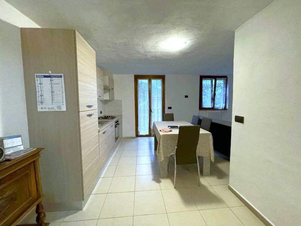 Appartamento a Berbenno di valtellina in Via Civetta, 84 - Foto 4