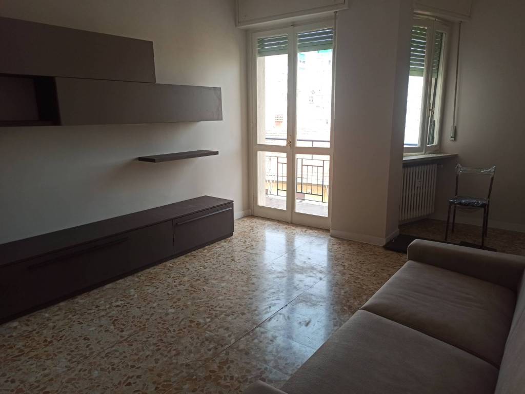 Appartamento a Vercelli in Via Aosta, 19 - Foto 2