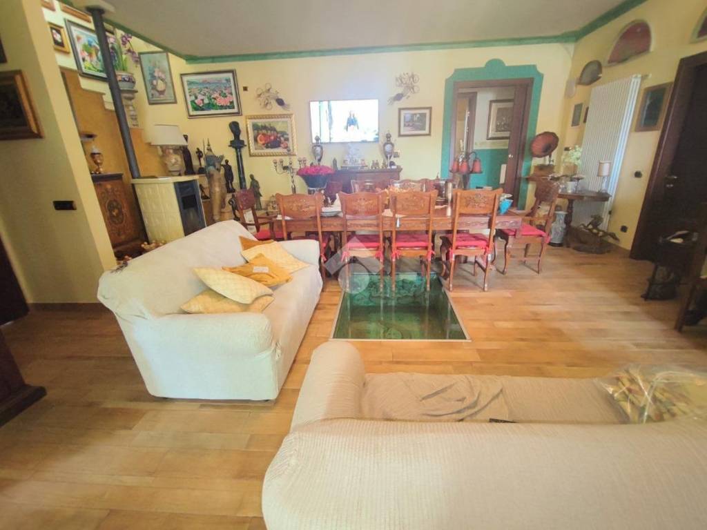 Villa a Casalnoceto in Via Gavino Lugano - Foto 2