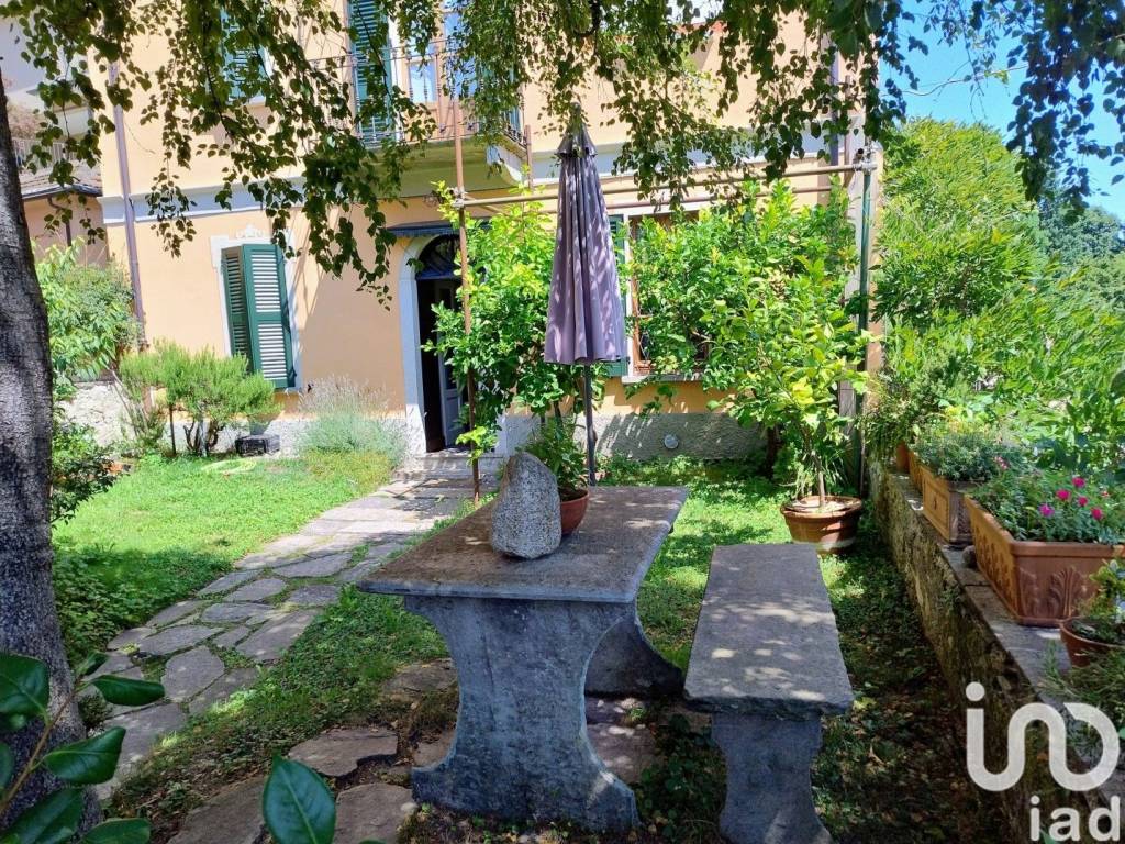 Villa a Ghiffa in Via Conte Cerutti, 12 - Foto 2
