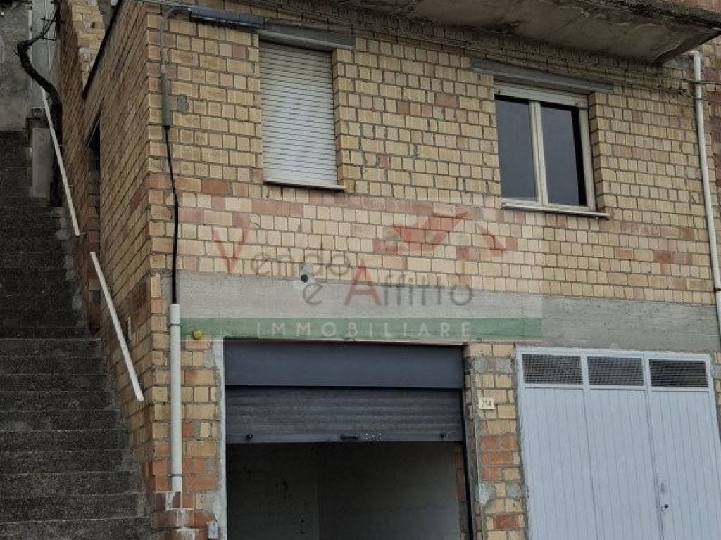 Casa indipendente a Montenero di bisaccia - Foto 3