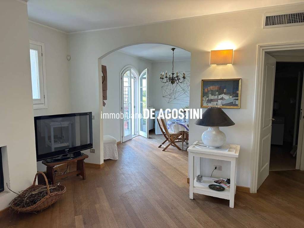 Appartamento a Bogogno in via San'Isidoro 1 - Foto 3