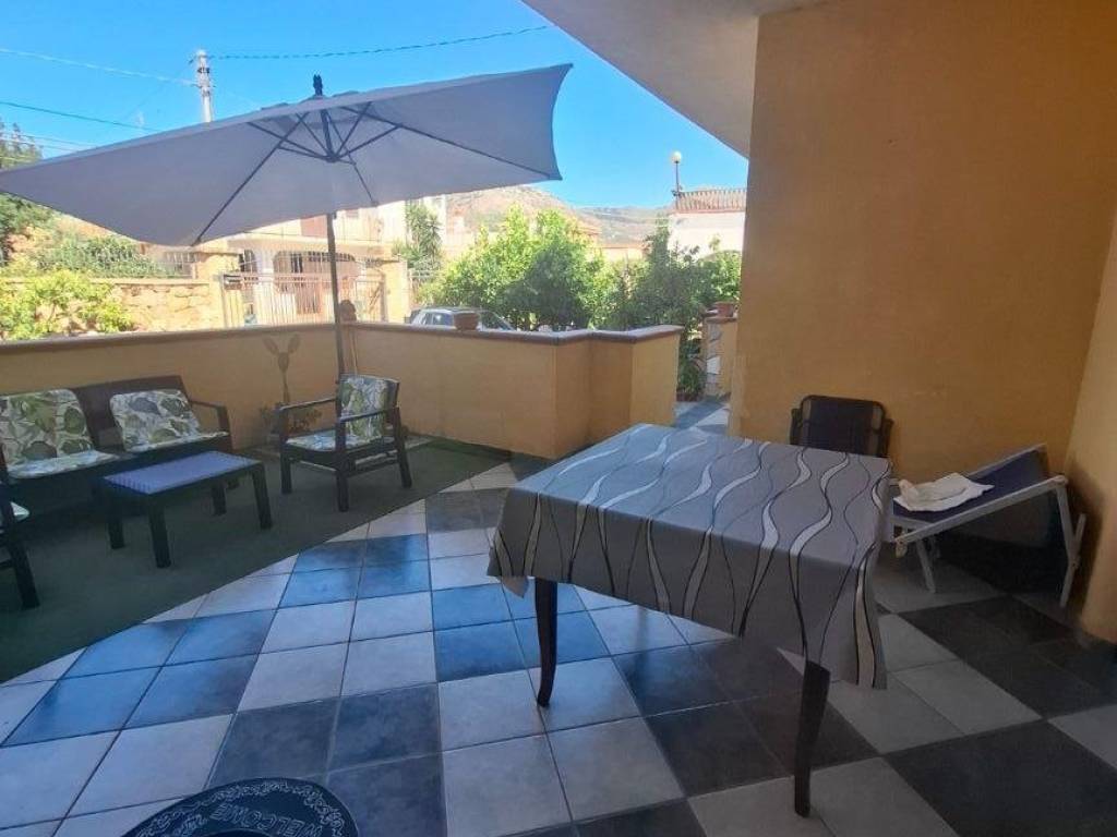 Villa a Carini in Via Volpe, 3 - Foto 2