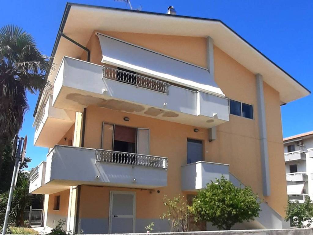 Appartamento a Mondolfo in Via Gaetano Salvemini - Foto 2