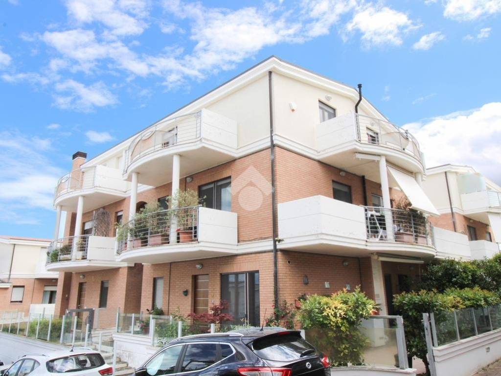 Appartamento a Ortona in Via Cesare de Titta, 21 - Foto 2