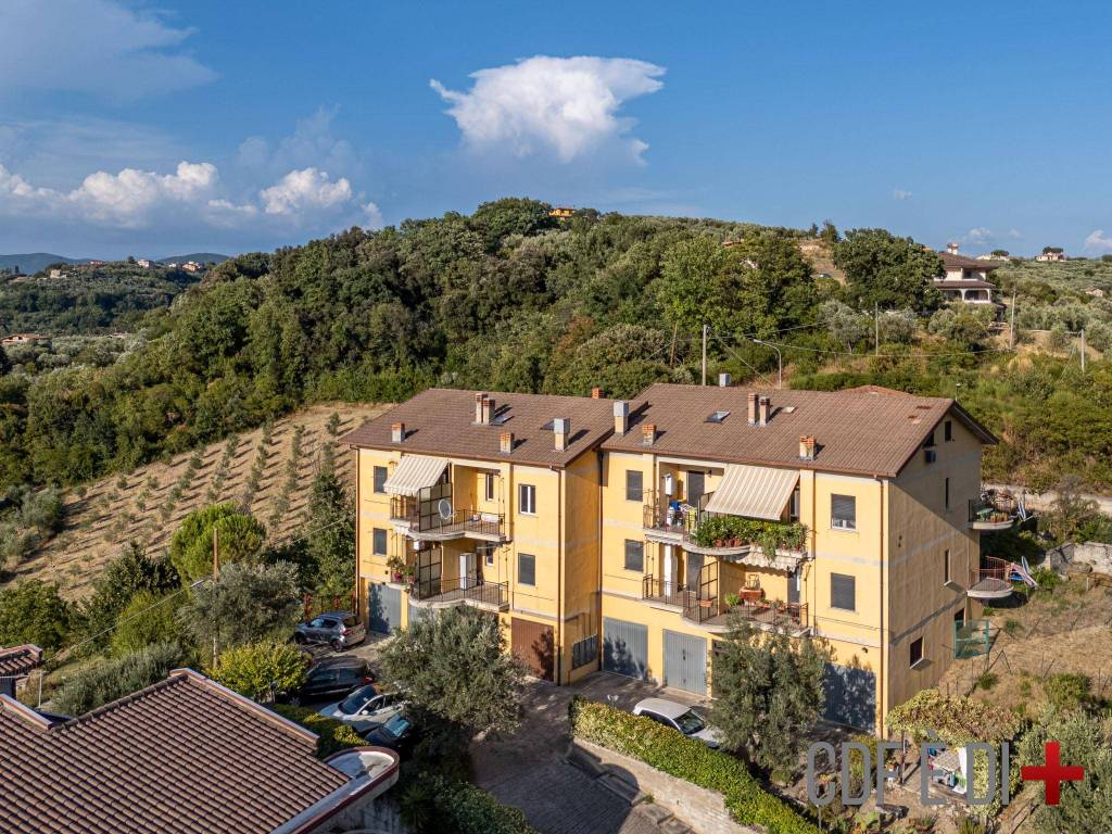 Appartamento a Toffia in Via Farense, 19 - Foto 2