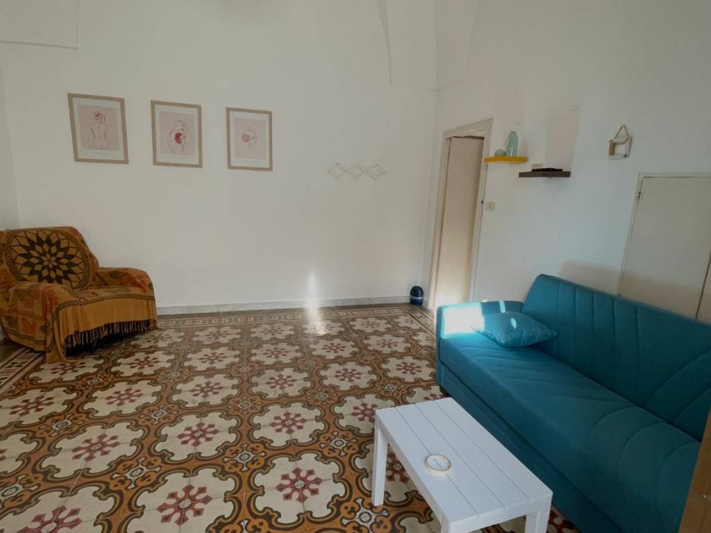 Casa indipendente a Casarano in Via Vincenzo Bellini, 46 - Foto 3
