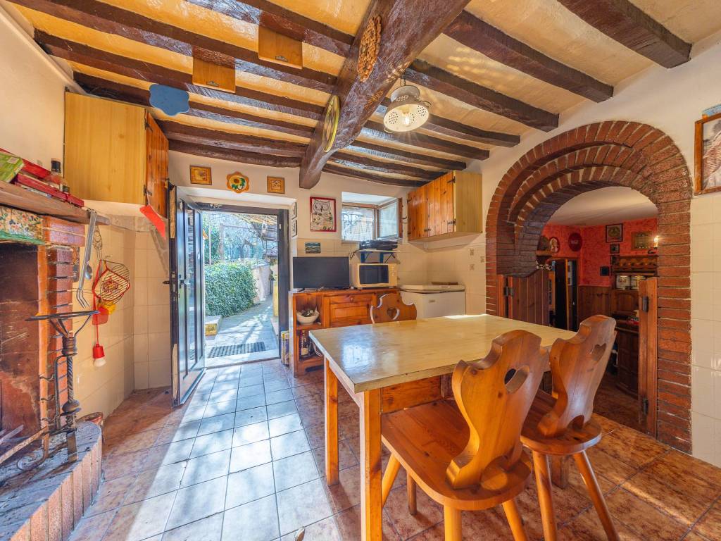 Villa a Tuoro sul trasimeno in Località Santa Lucia, 7 - Foto 2