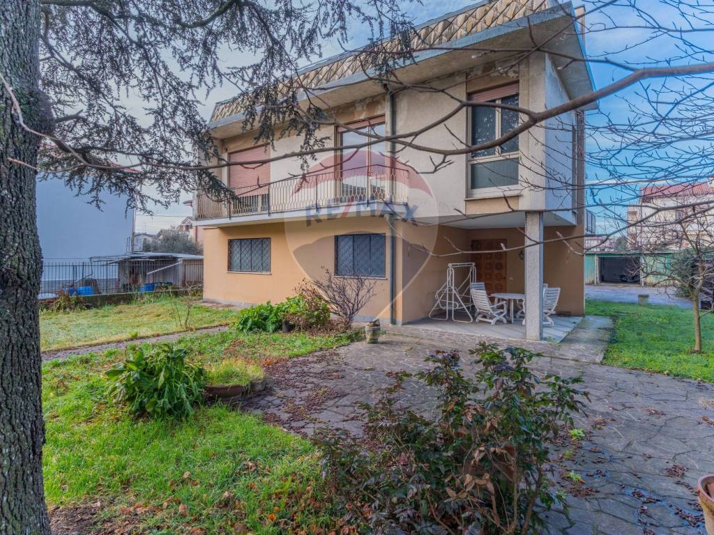 Villa a Cardano al campo in VIA GRAMSCI, 81 - Foto 4