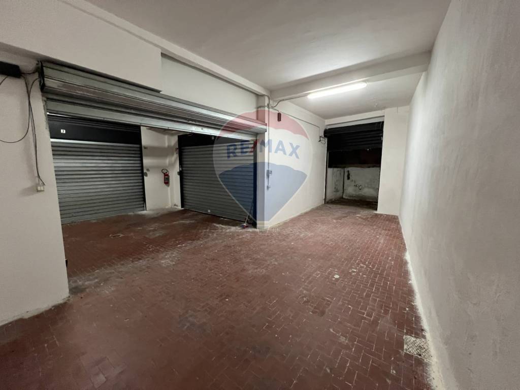 Box / garage a Napoli in Viale Privato Winspeare, 50 - Foto 4