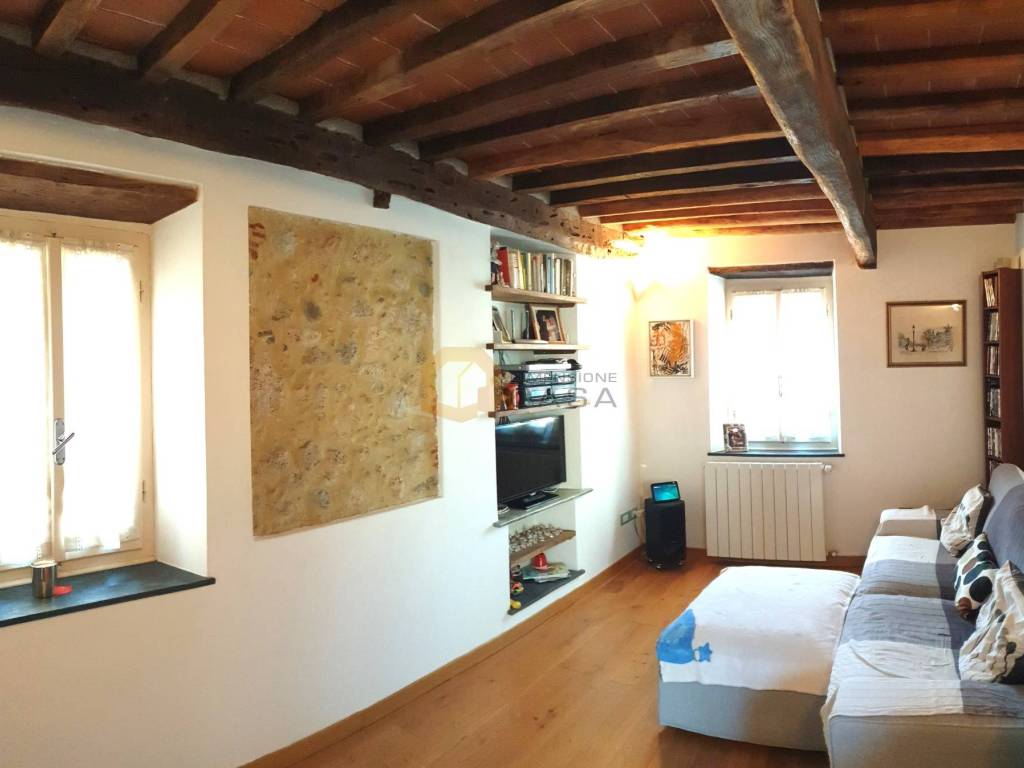 Casa indipendente a Camaiore in Via San Francesco Camaiore Centro - Foto 3