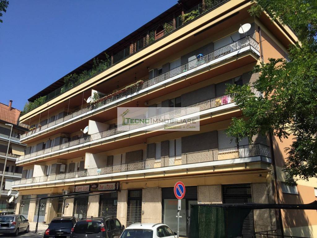 Appartamento a Frosinone in Via Alessandro Ciamarra - Foto 2