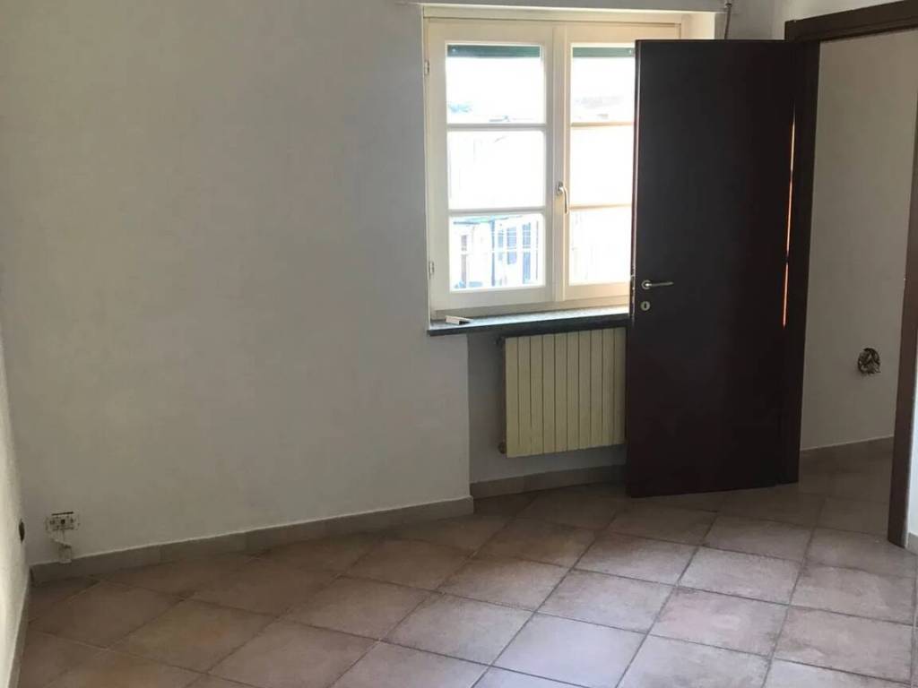 Villa a Cornale e bastida in Via Gioberti, 36 - Foto 3