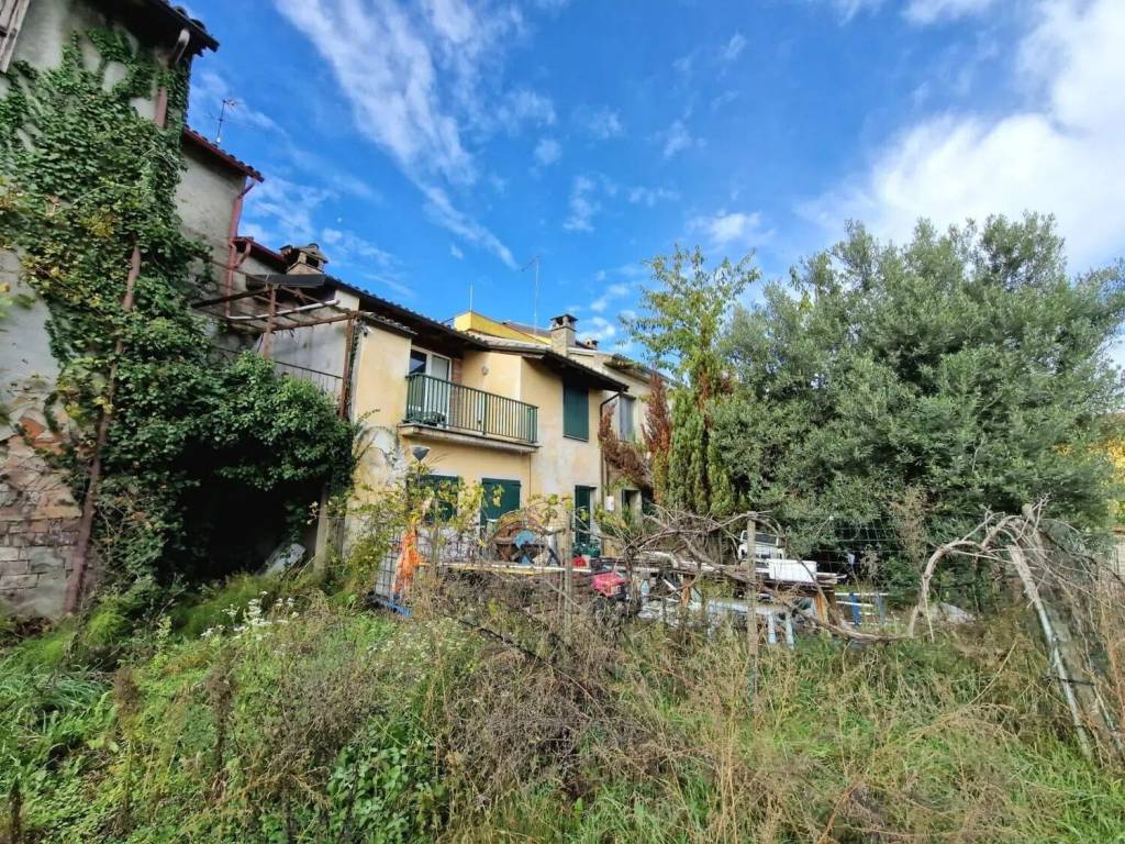 Villa a Casteggio in Via Torino, 170 - Foto 2