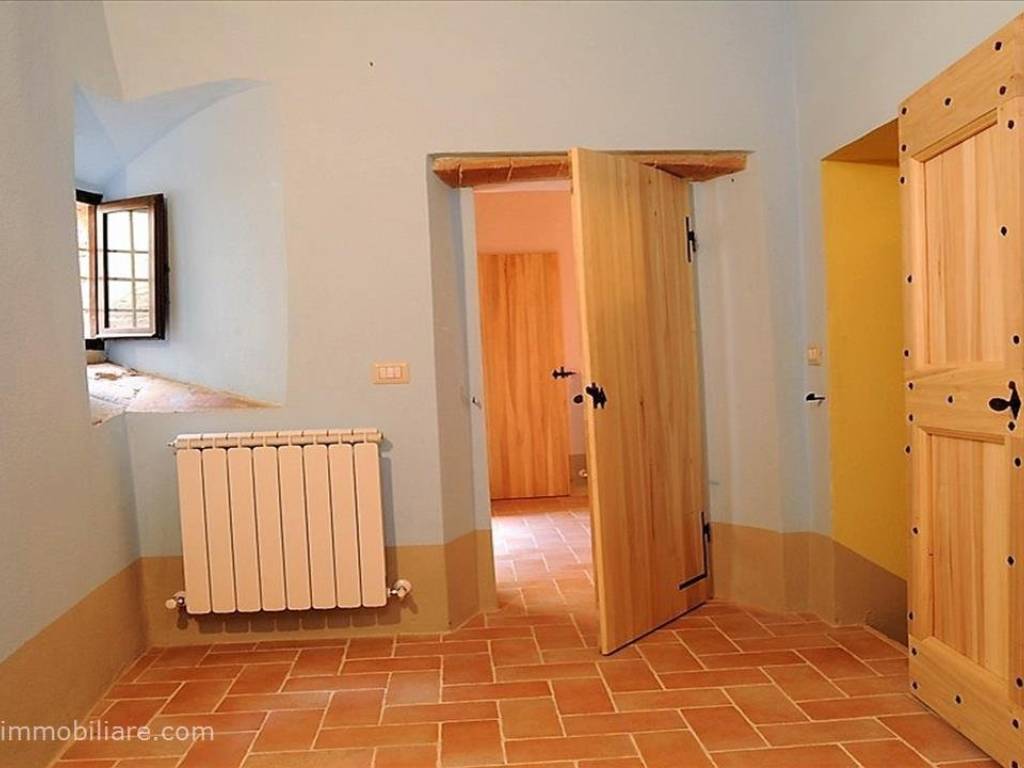 Appartamento a San casciano dei bagni in via della rocca - Foto 3