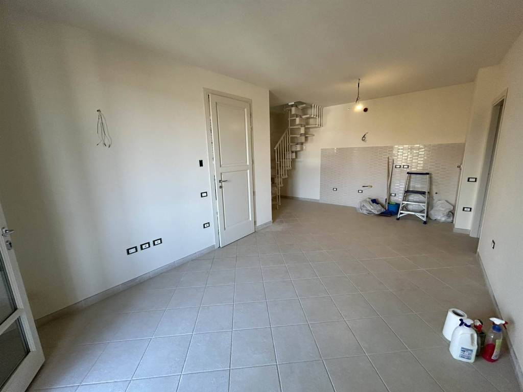 Appartamento a Rosignano marittimo in via pier Luigi Viola - Foto 4