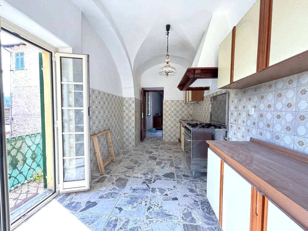 Appartamento a Dolcedo in Via Edmondo De Amicis - Foto 2