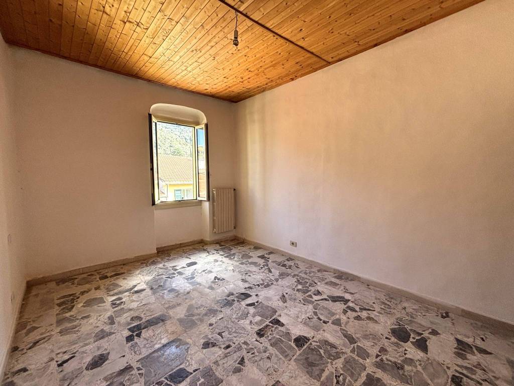 Appartamento a Dolcedo in Via Edmondo De Amicis - Foto 4