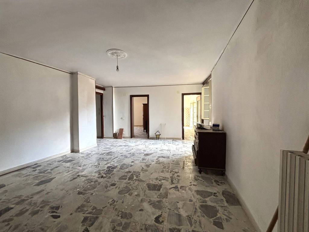 Appartamento a Dolcedo in Via Edmondo De Amicis - Foto 5