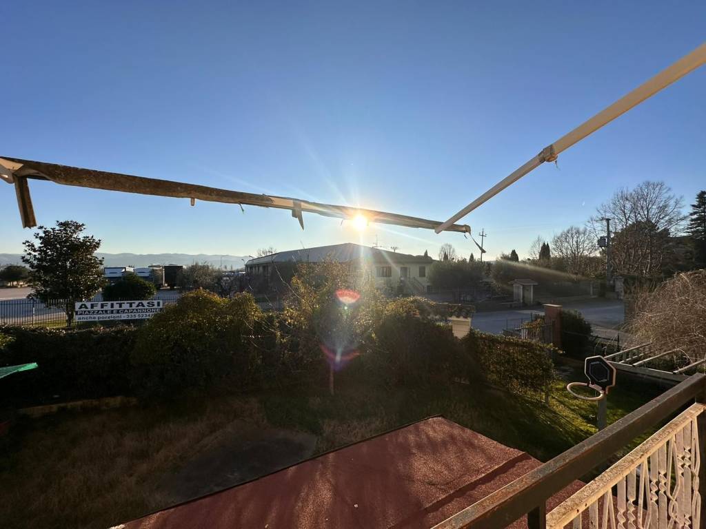 Appartamento a Bastia umbra in Via Tre Case - Foto 5