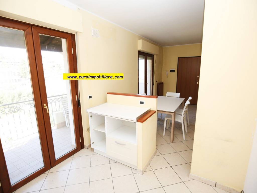 Appartamento a Pineto in Piazza Guido d'Arezzo, 1 - Foto 3