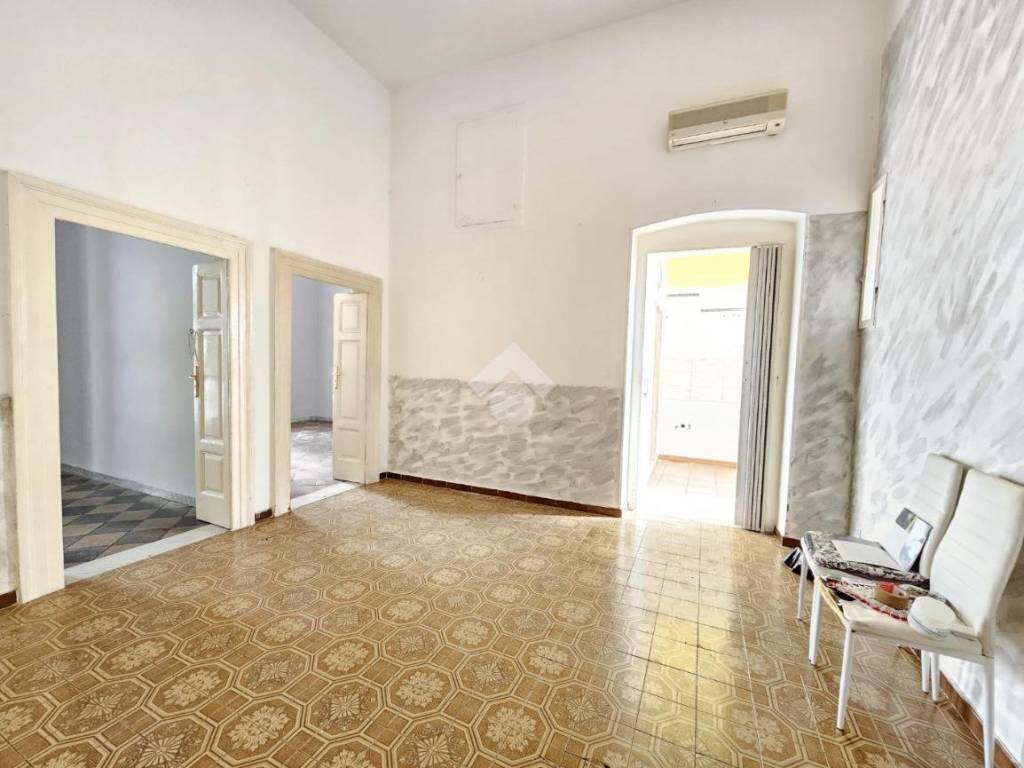 Appartamento a Taranto in Via Duca di Genova, 1 - Foto 2
