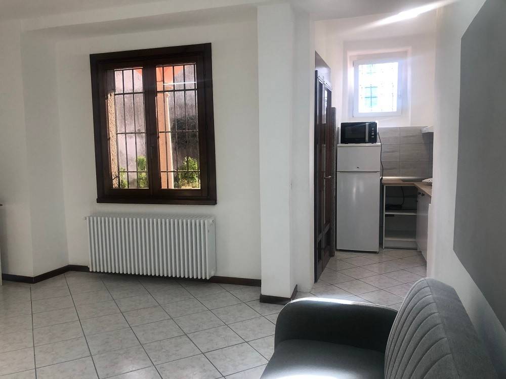 Appartamento a Baveno in Via 1 Maggio, 18 - Foto 2