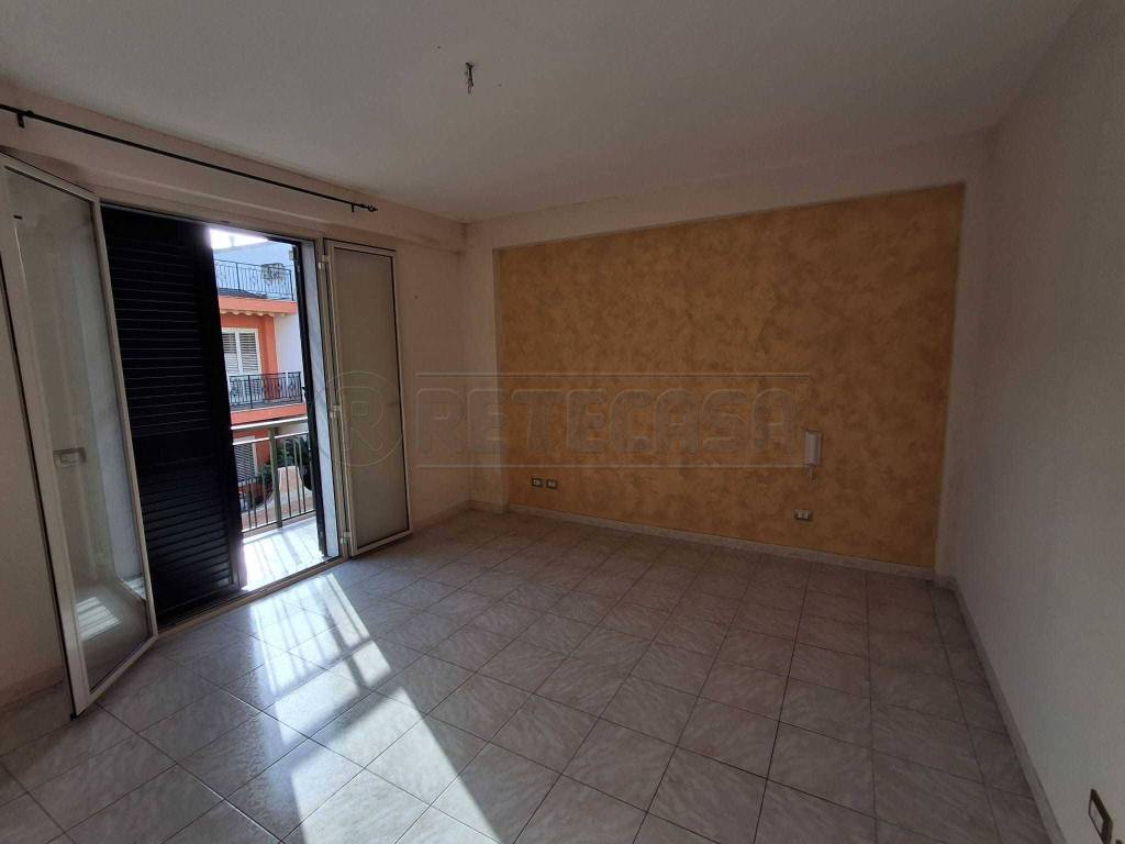 Appartamento a Floridia in Via Nicolo' CARBONARO - Foto 2