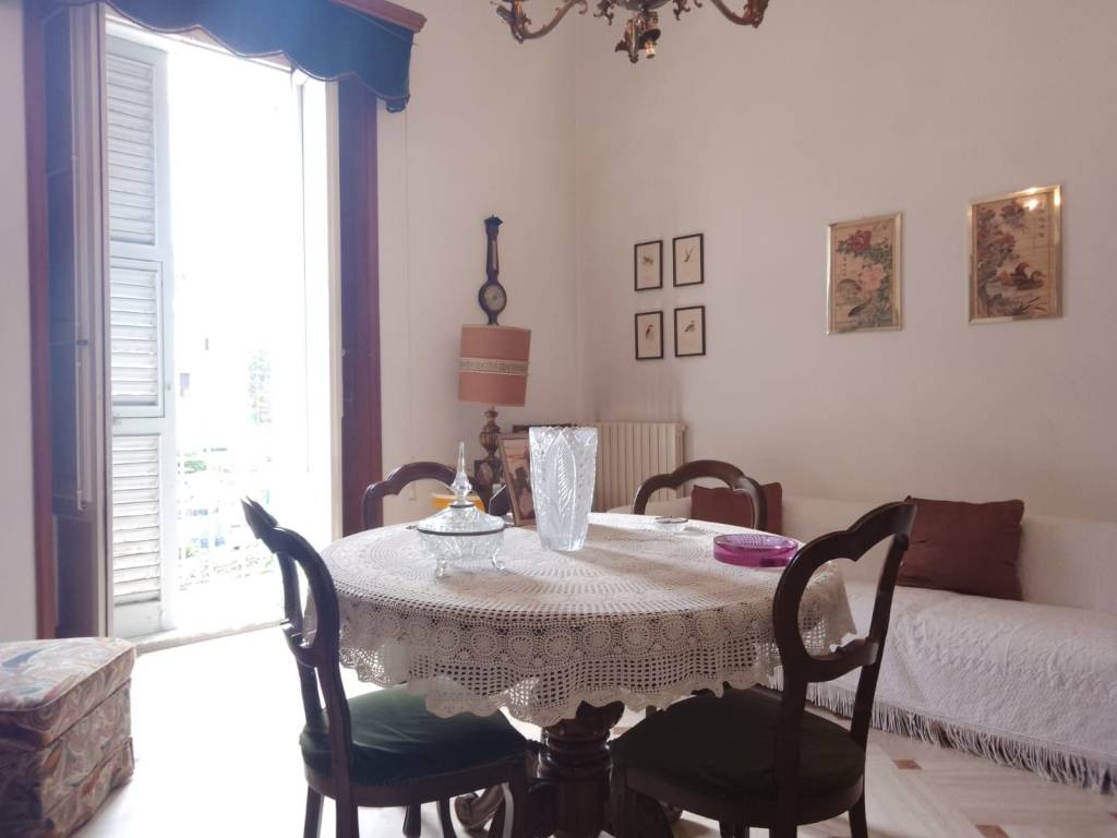 Appartamento a Taranto in Via Guglielmo Oberdan, 93 - Foto 4