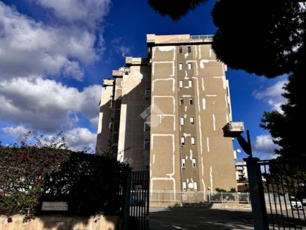 Appartamento a Palermo in Via giuseppe cirincione, 64 - Foto 2