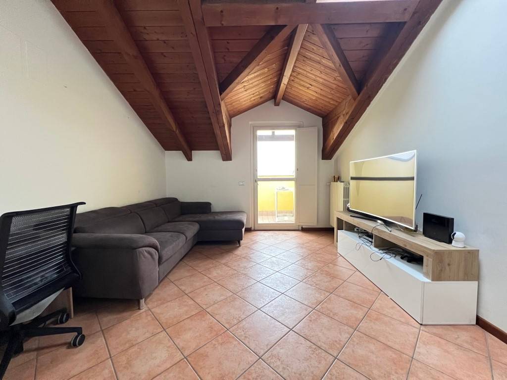 Appartamento a Comazzo in Via Roma - Foto 2