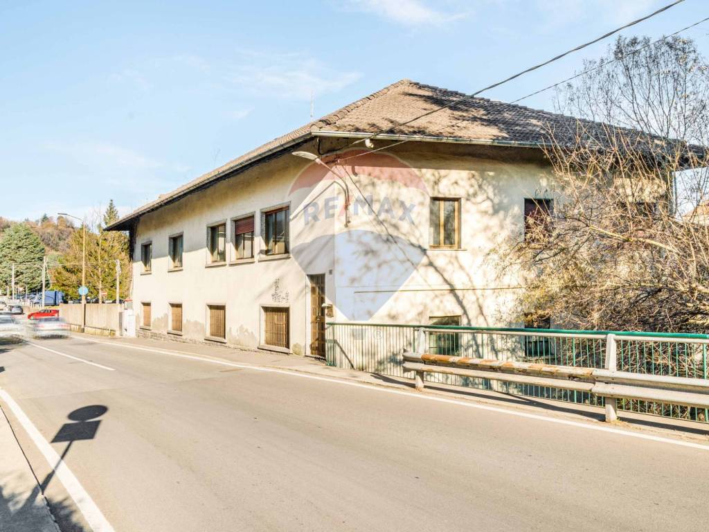 Immobile a Arona in VIA MONTE PASUBIO, 40 - Foto 2