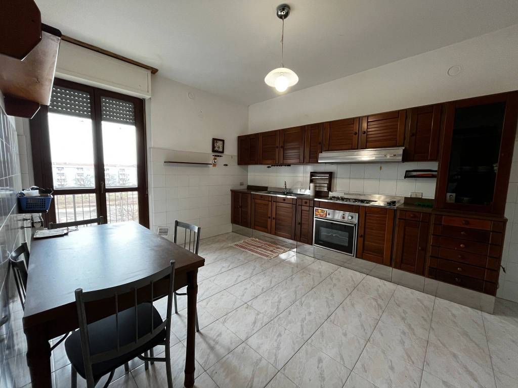 Appartamento a Novara in Via Italo Calvari, 21 - Foto 4