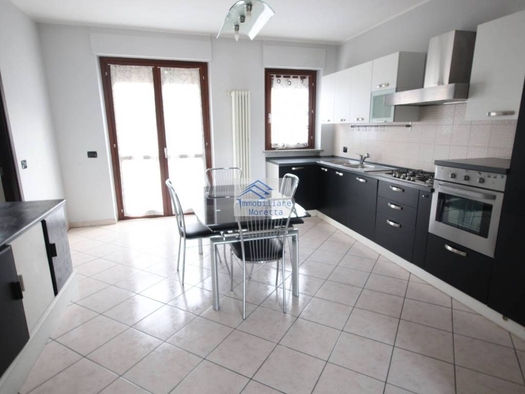 Appartamento a Alba in Corso Cortemilia, 144 - Foto 2