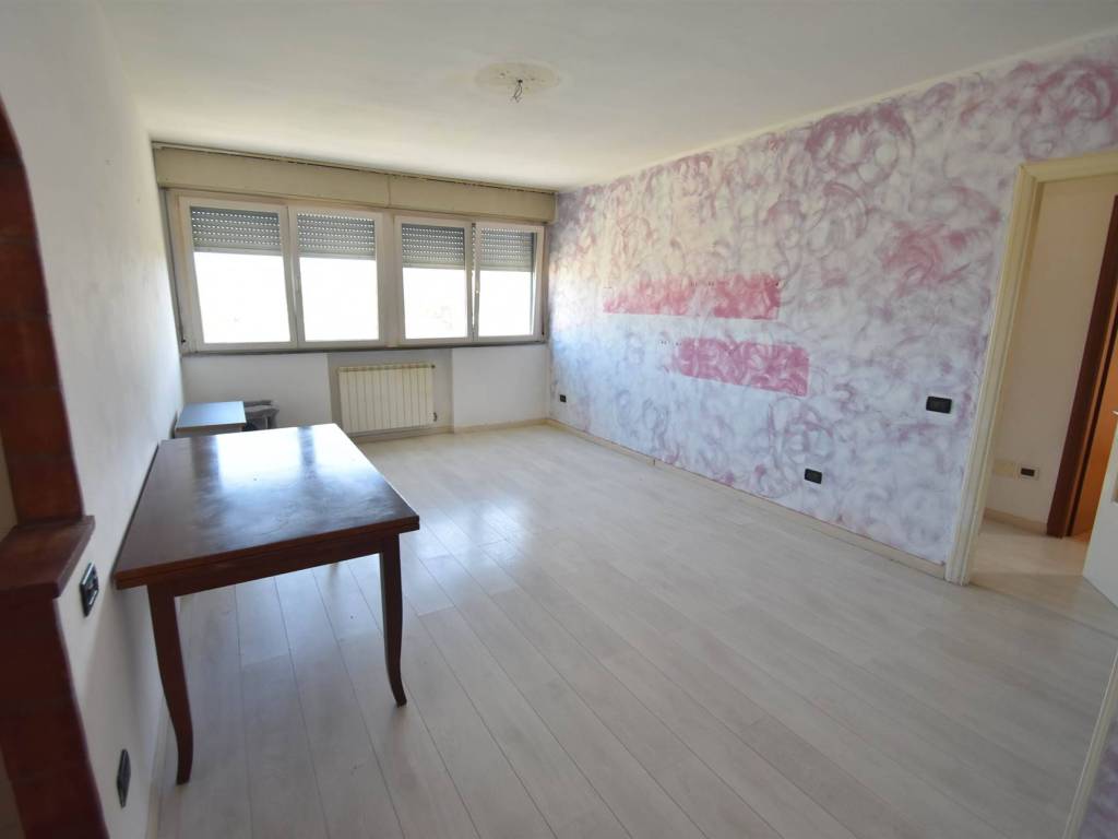 Appartamento a Rosignano marittimo in via Amendola, 7 - Foto 4