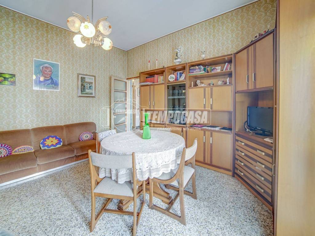 Villa a Carnago in Via San Martino 15 - Foto 5