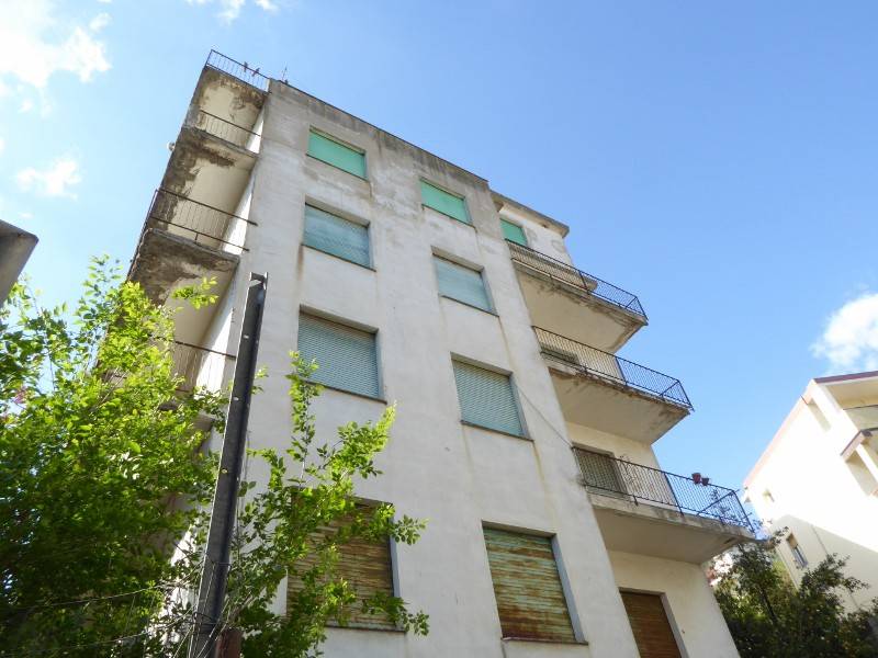 Palazzo / stabile a Nuoro - Foto 2