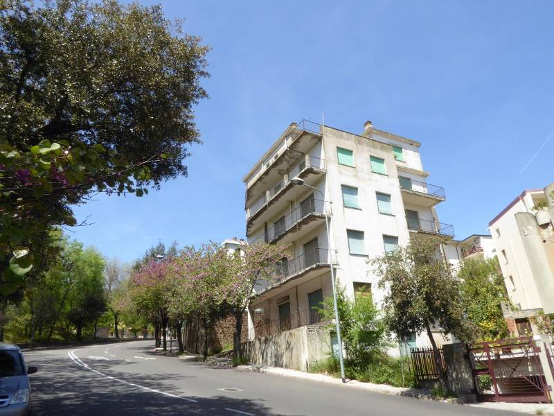 Palazzo / stabile a Nuoro - Foto 3