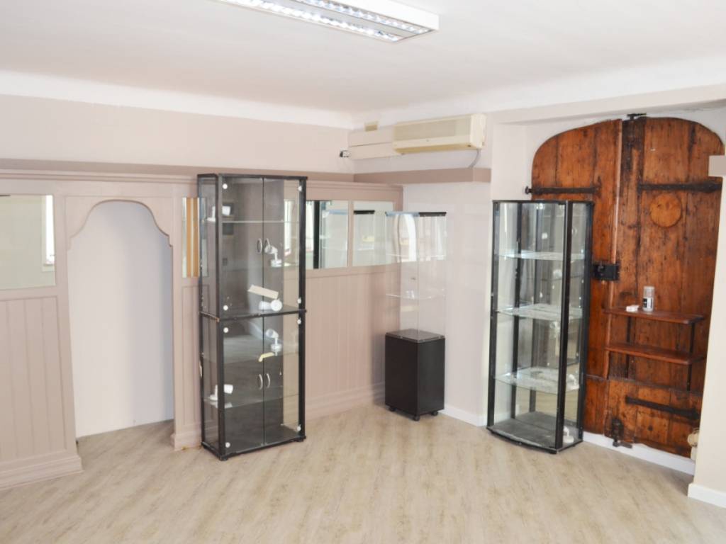 Immobile a Gorizia in VIA GARIBALDI, 6 - Foto 2