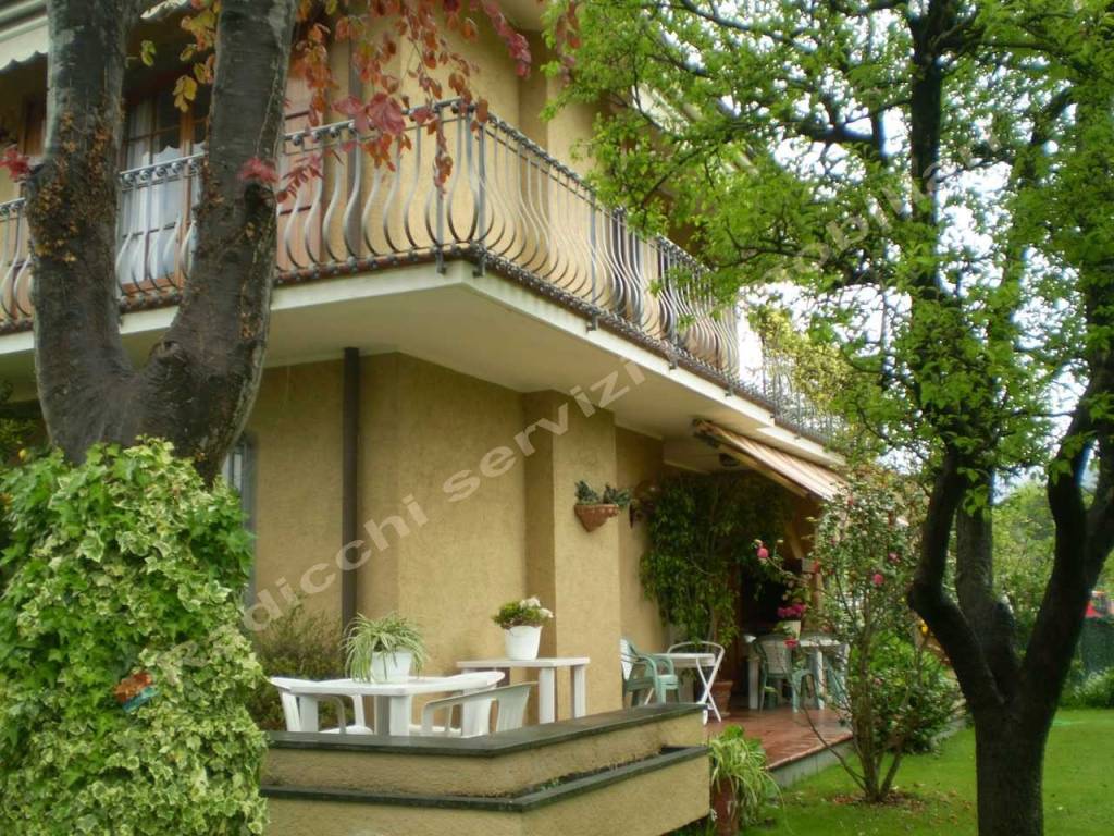 Villa a Forte dei marmi in Via Sant'Elme, 40 - Foto 3