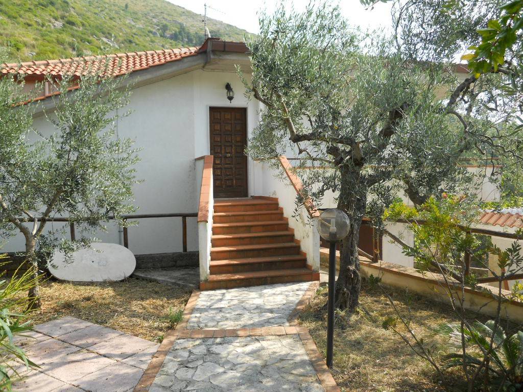Villa a Formia in Via Santa Maria la Noce - Foto 4