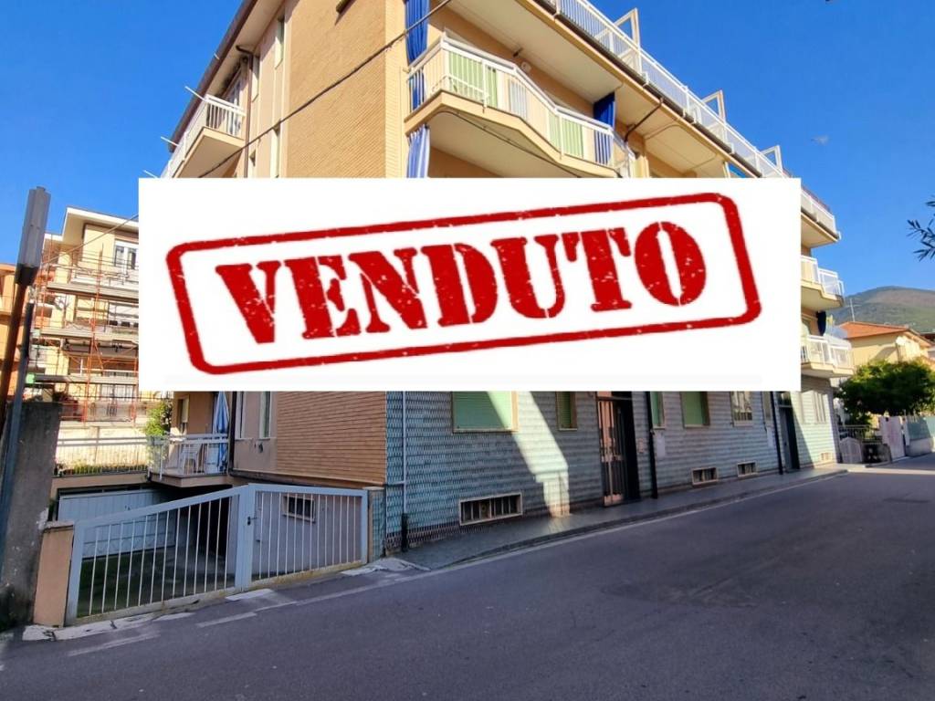 Appartamento a Spotorno in Via Francia - Foto 2