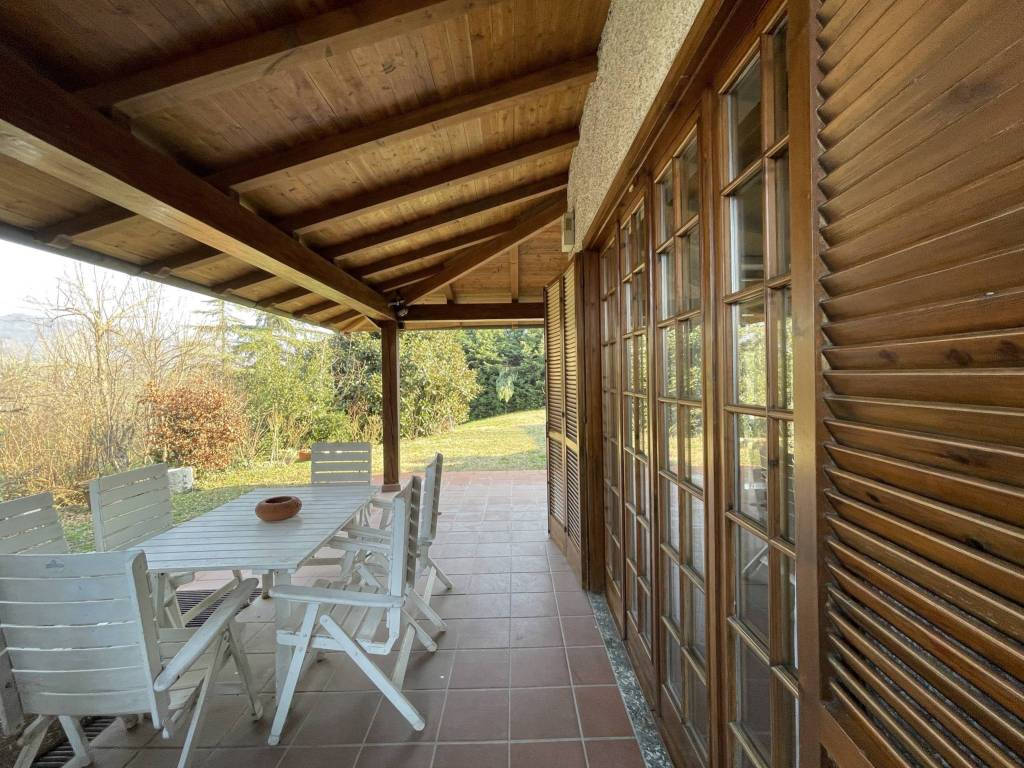 Villa a Godiasco salice terme in Viale Giuseppe Verdi, 41 - Foto 1