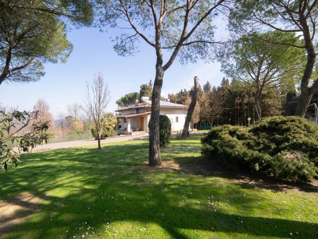 Villa a Montelupo fiorentino in Via Botinaccio - Foto 4