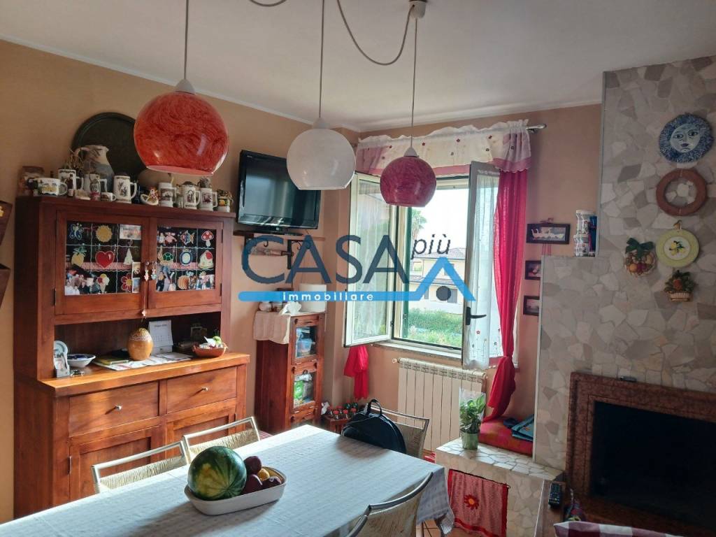 Appartamento a Vitulazio in Viale degli Ulivi - Foto 4
