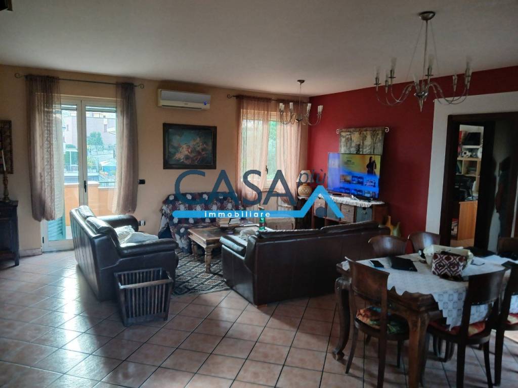 Appartamento a Vitulazio in Viale degli Ulivi - Foto 5